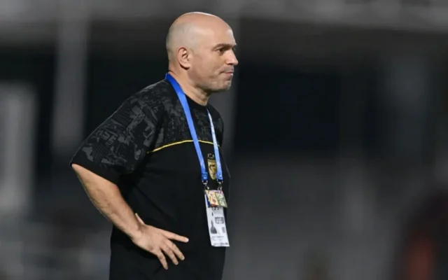 Persebaya Siap Hadapi Taktik Parkir Bus Persijap