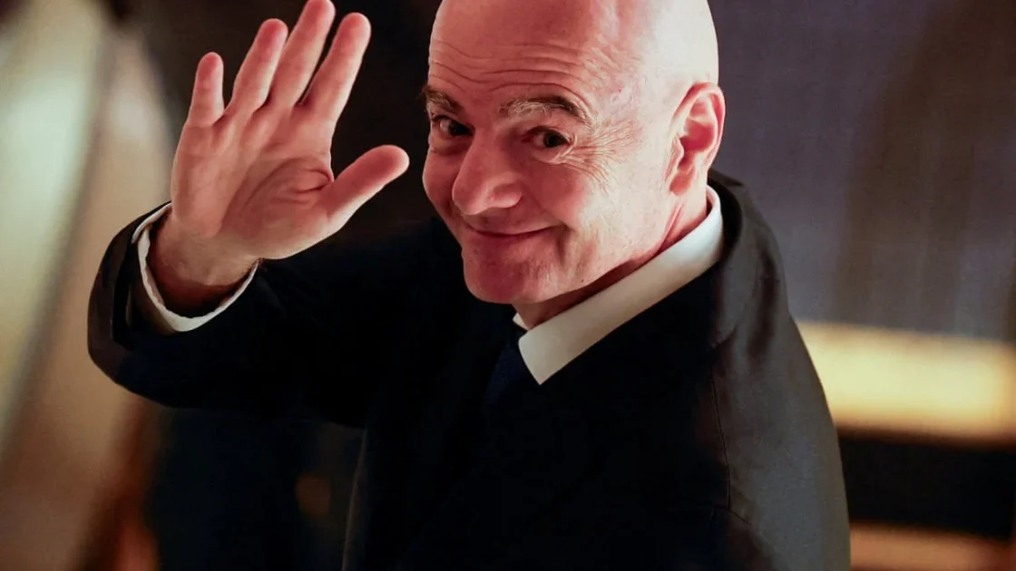 UEFA elegirá pronto un rival para Gianni Infantino en la FIFA