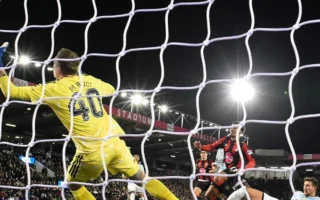 Bournemouth y Sunderland avanzan a cuartos de la Carabao Cup