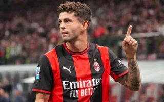 Pulisic renueva con el Milan hasta 2031