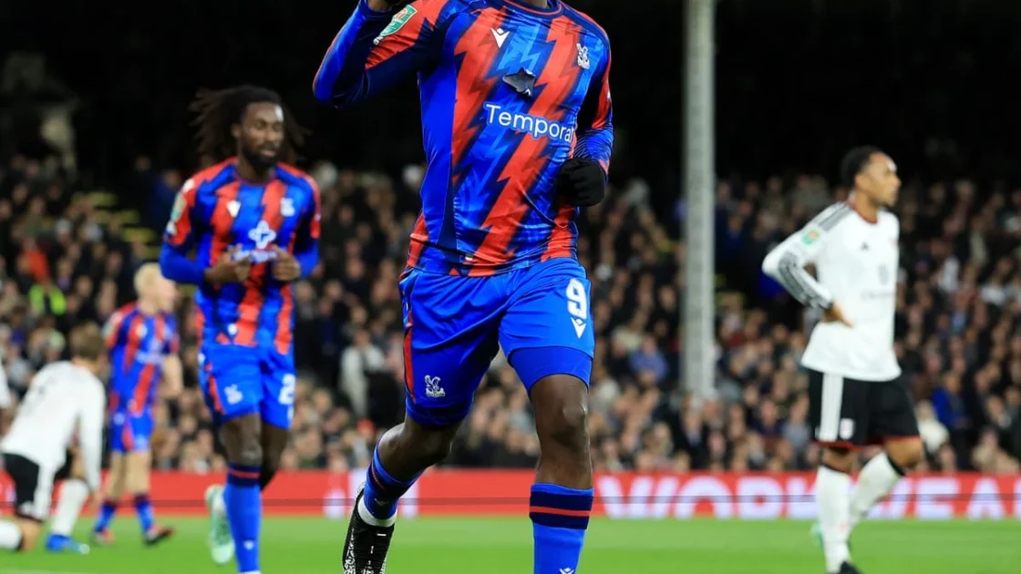 Nketiah clasifica al Crystal Palace ante el Fulham