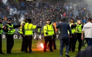 Sanción de estadios cerrados para Celtic y Rangers en Copa