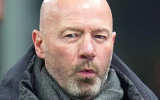 Shearer ve al Liverpool candidato al título si vence al Arsenal