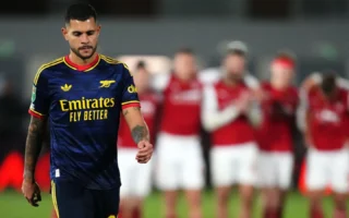 El Arsenal sufre histórica eliminación en la Carabao Cup