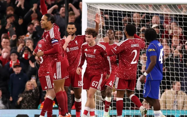 Cody Gakpo juega su mejor fútbol en el Liverpool