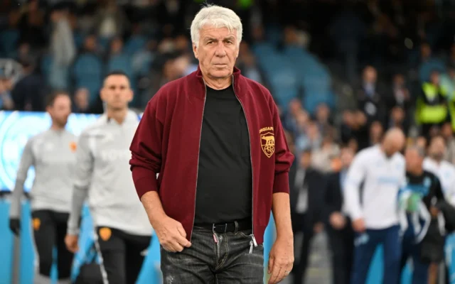 Roma convoca a 22 jugadores con cinco jóvenes para Udinese
