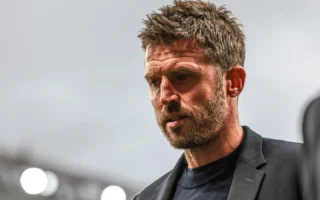Man Utd es tercero en la Premier League con Carrick