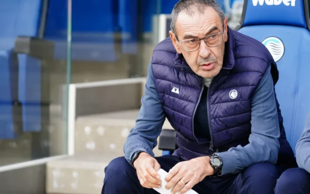 Maurizio Sarri preocupado por la crisis de lesiones