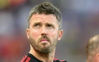 Michael Carrick responde a las críticas sobre su puesto en el United