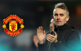 Kieran McKenna suena para el banquillo del Man Utd