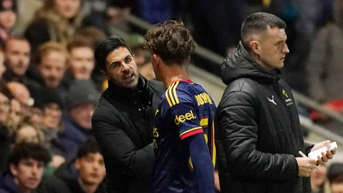 Arsenal: La FA toma decisión final sobre tarjeta roja a Dowman
