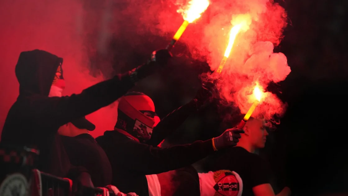 Ultras del Leverkusen piden eliminar su exención de la regla 50+1