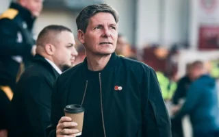 Oliver Glasner advierte sobre su futuro en Nottingham Forest