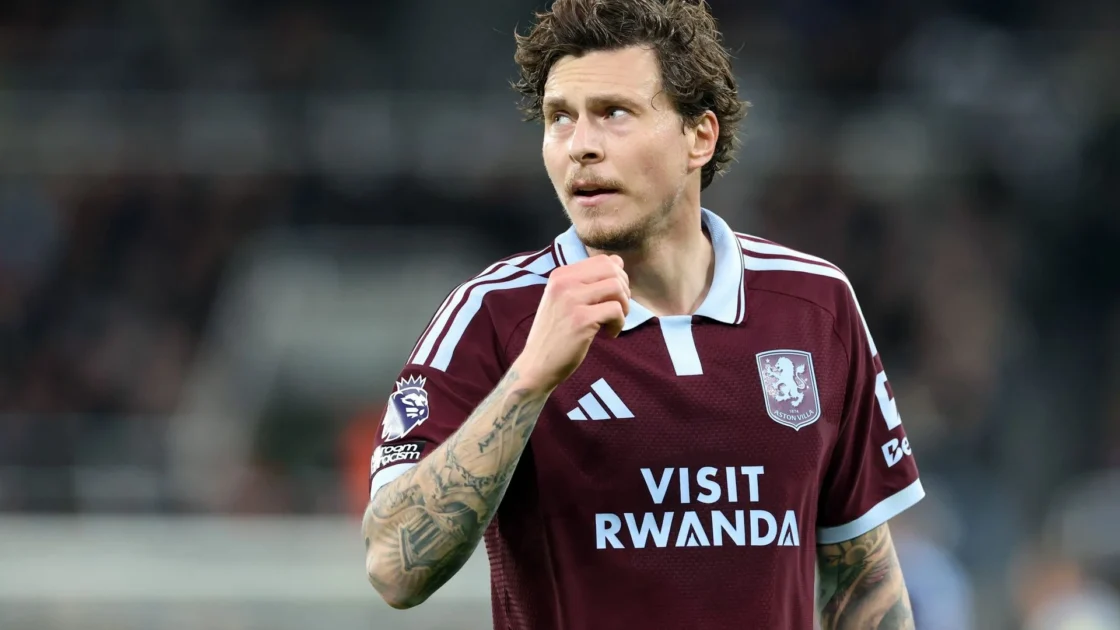 Victor Lindelof brilla en el Aston Villa tras salir del United