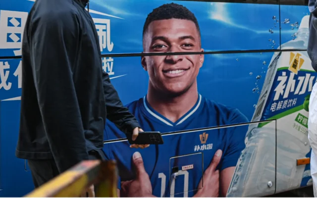 Kylian Mbappé pide disculpas por comentarios sobre Mao